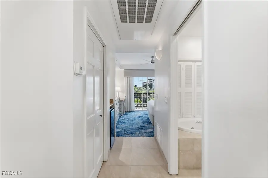 221 9th Street S #405, Naples, FL 34102 - Image #3