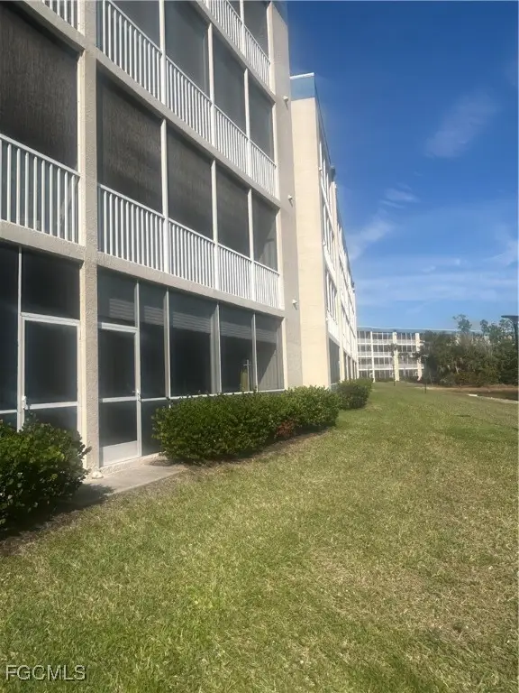 14831 Park Lake Drive #110, Fort Myers, FL 33919 - Image #2