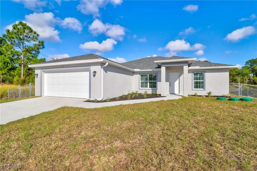 737 Avondale Street E, Lehigh Acres, FL 33974 - Image #2