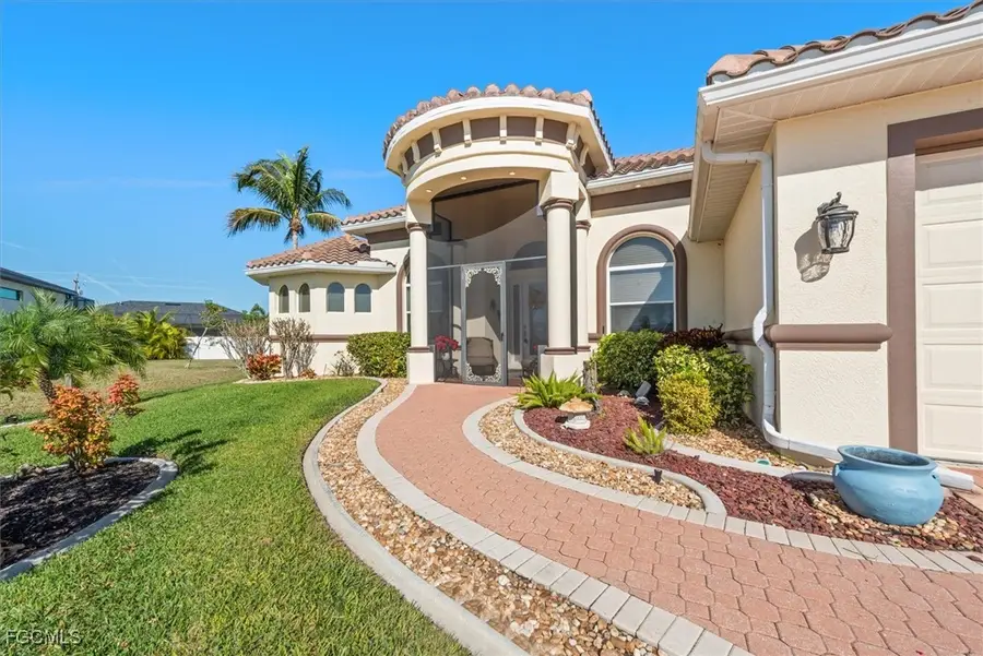 2529 Gleason Parkway, Cape Coral, FL 33914 - Image #2