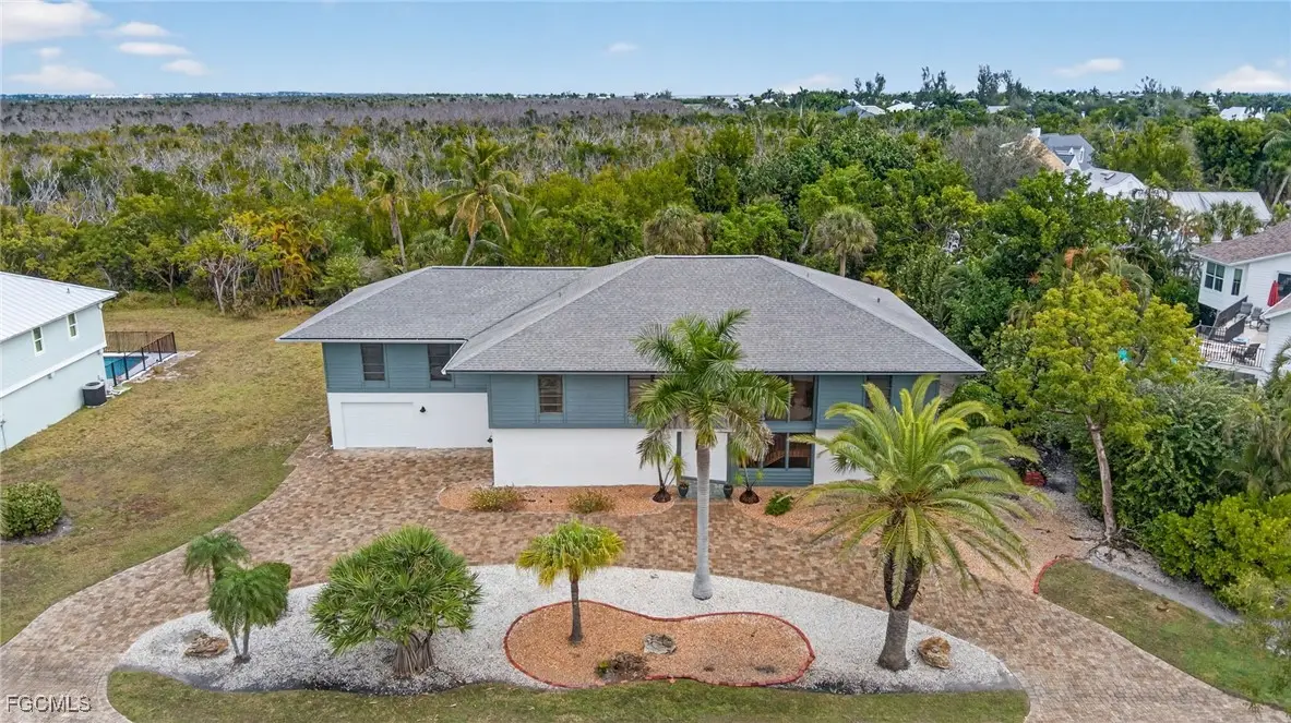 1379 Albatross Road, Sanibel, FL 33957 - Image #1
