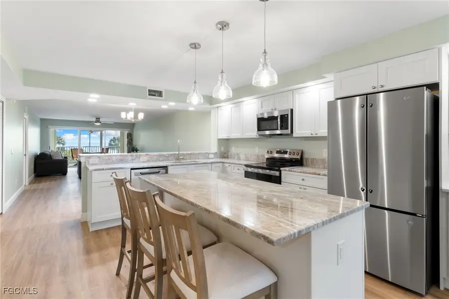 3049 W Gulf Drive #101, Sanibel, FL 33957 - Image #2