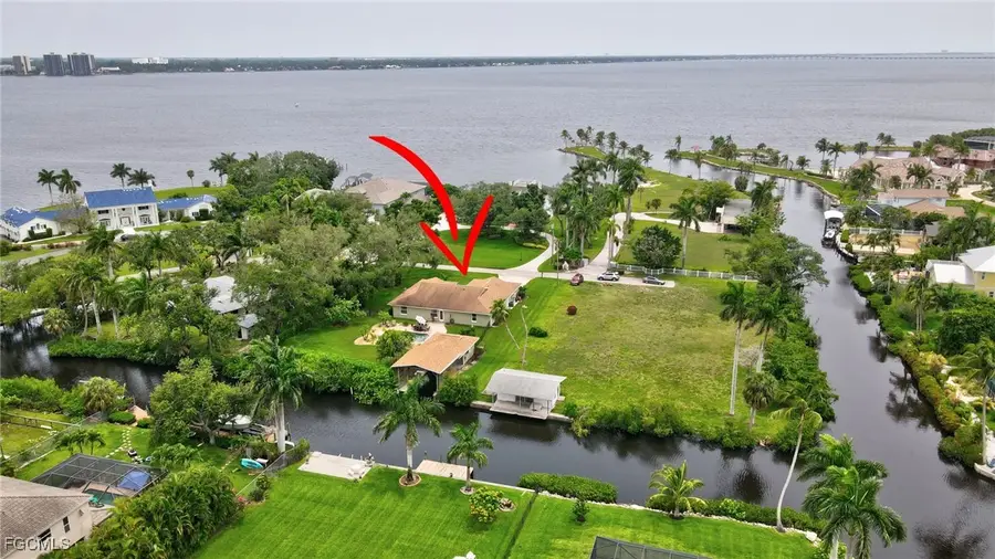 787 Overriver Drive, North Fort Myers, FL 33903 - Image #2