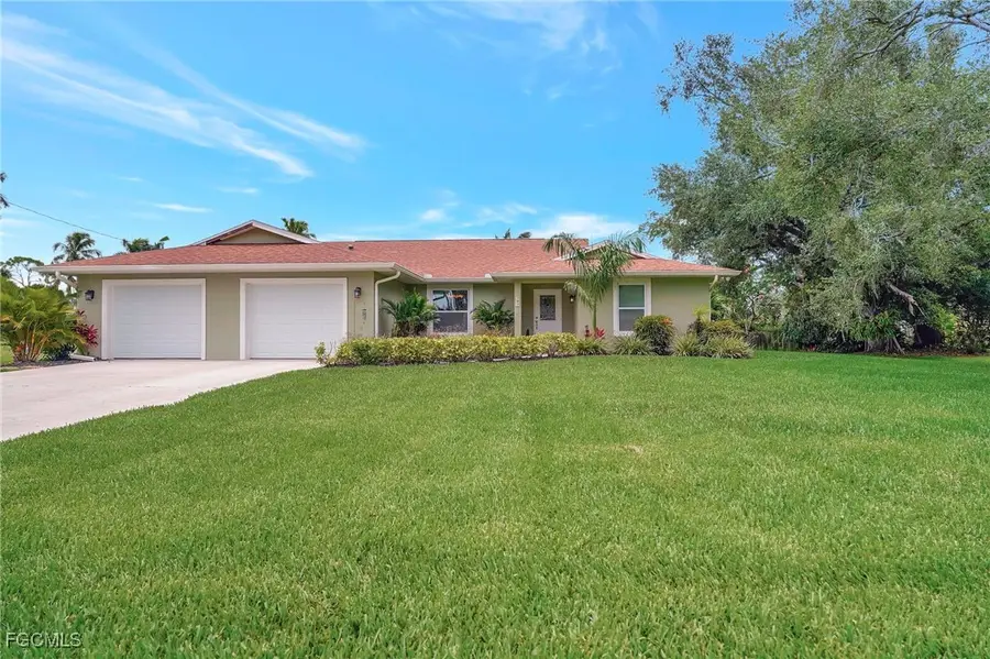 787 Overriver Drive, North Fort Myers, FL 33903 - Image #3