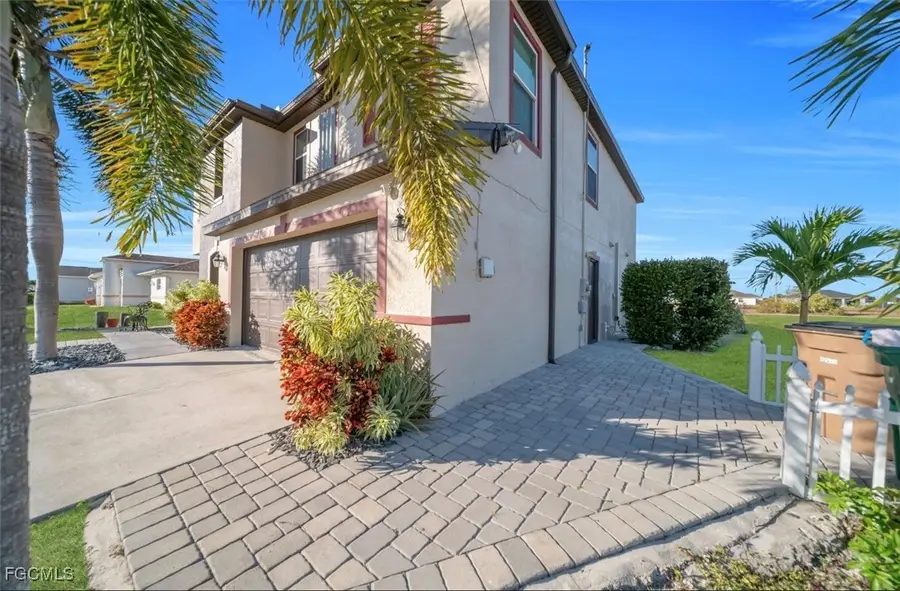 207 NE 24th Terrace, Cape Coral, FL 33909 - Image #3