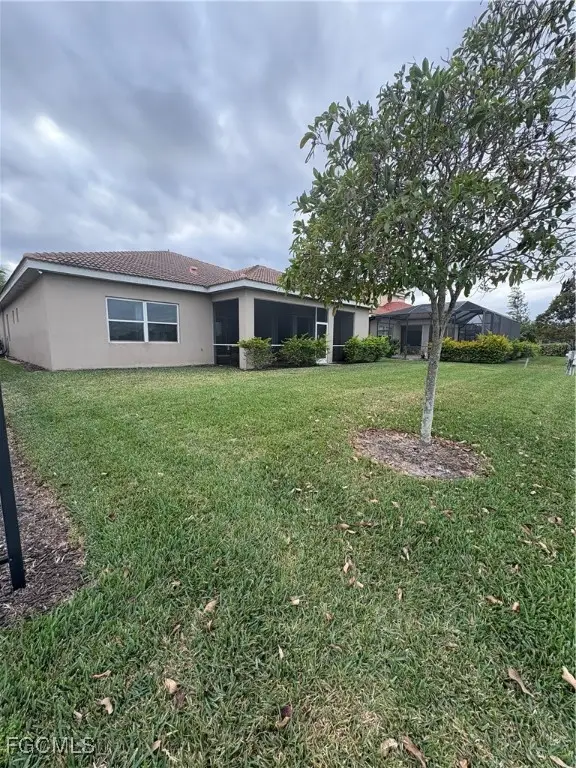 2841 Royal Gardens Avenue E, Fort Myers, FL 33916 - Image #3