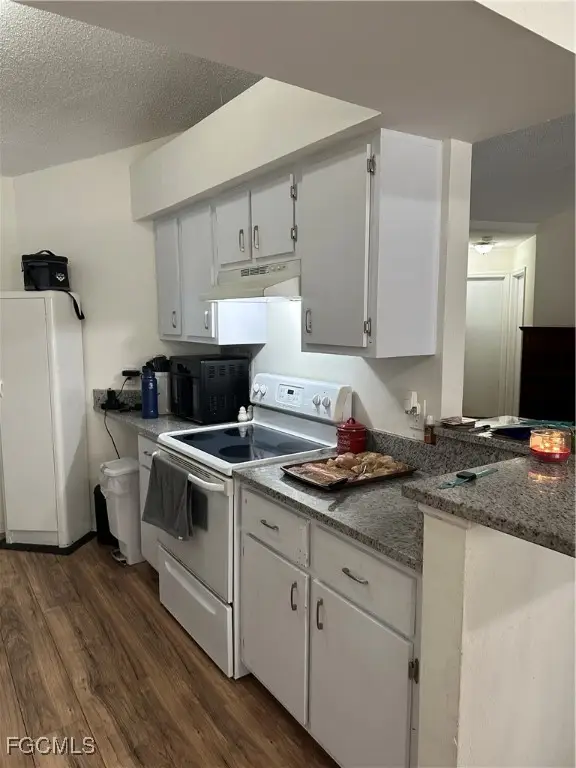 17296 Lee Road, Fort Myers, FL 33967 - Image #3