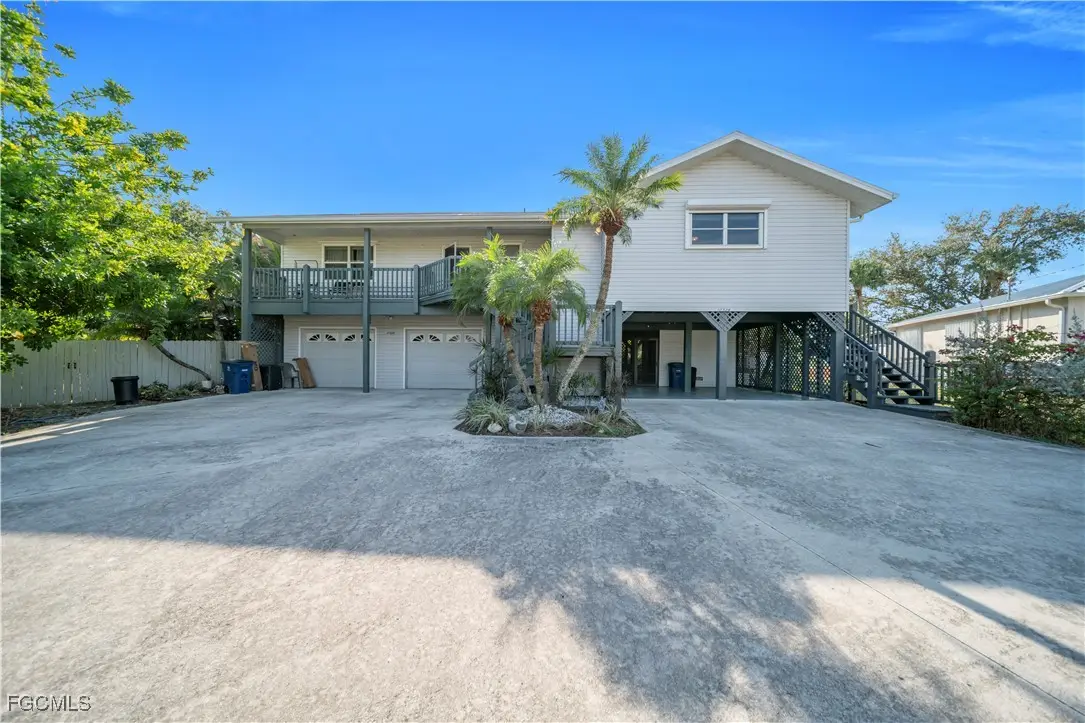 17324/17326 Whitewater Court #326, Fort Myers Beach, FL 33931 - Image #1