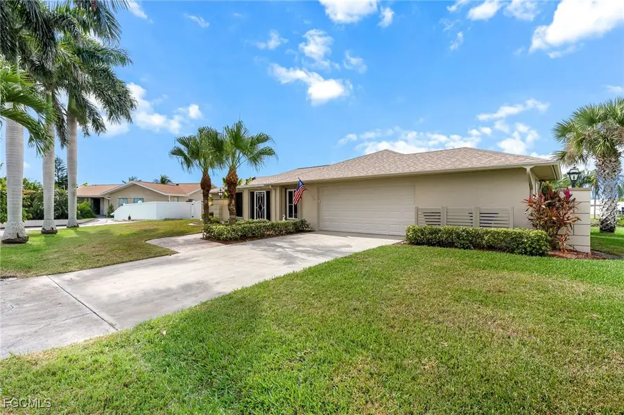2151 Cape Way, North Fort Myers, FL 33917 - Image #3