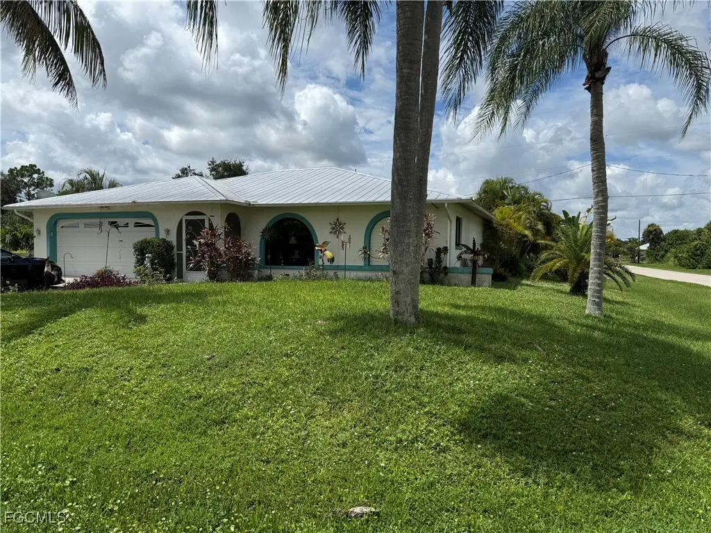 2260 Thompson Road, Alva, FL 33920 - Image #1