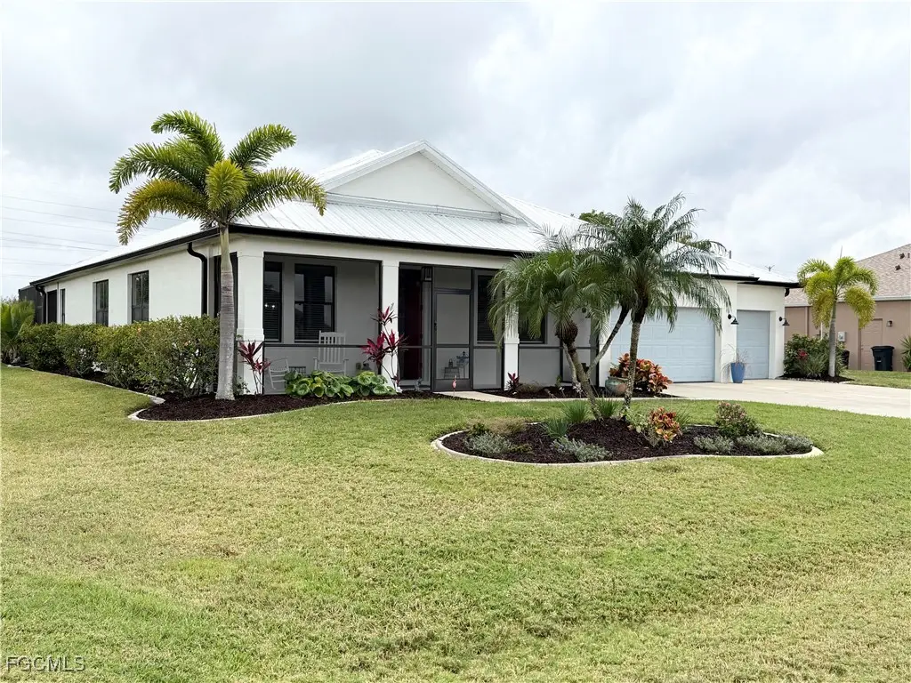 12741 Southwest Pembroke Circle S, Lake Suzy, FL 34269 - Image #1