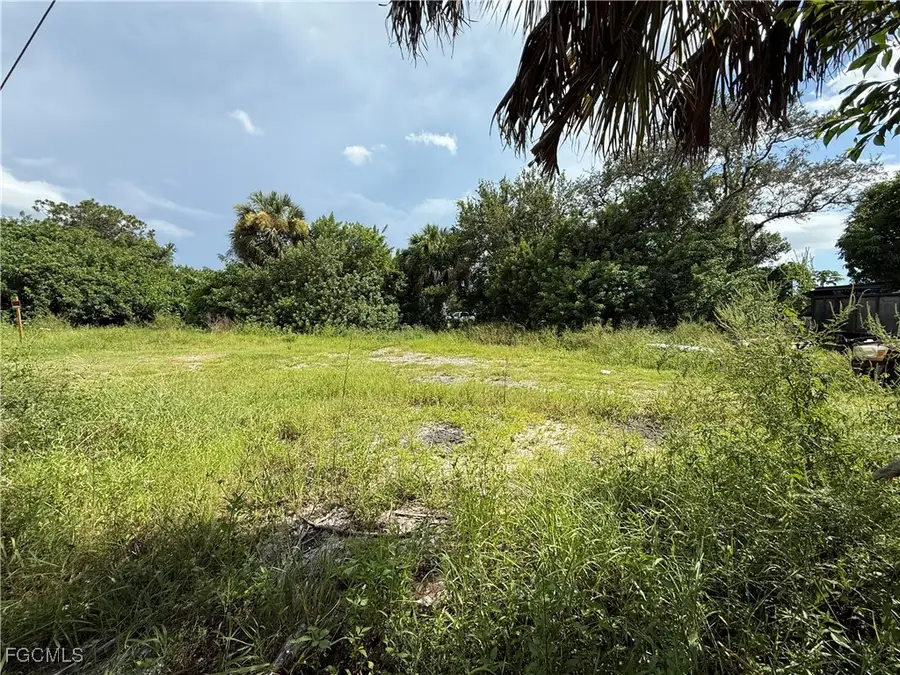 12096 Carpenter Lane, Bonita Springs, FL 34135 - Image #2