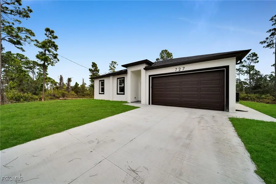 727 Santa Lucia Avenue S, Lehigh Acres, FL 33974 - Image #3