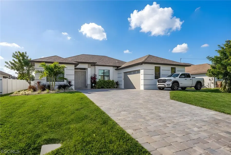 2134 SE 18th Avenue, Cape Coral, FL 33990 - #2