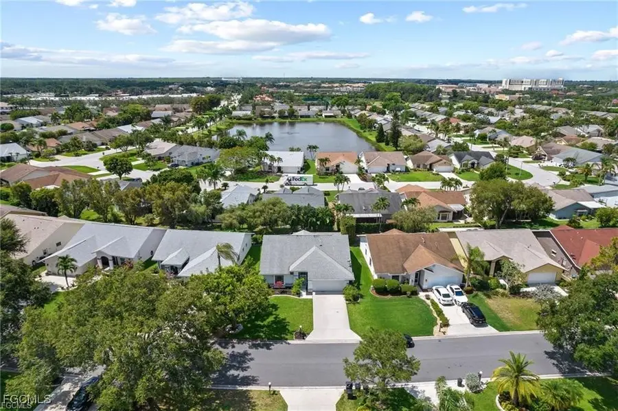 6656 Wakefield Drive, Fort Myers, FL 33966 - Image #3