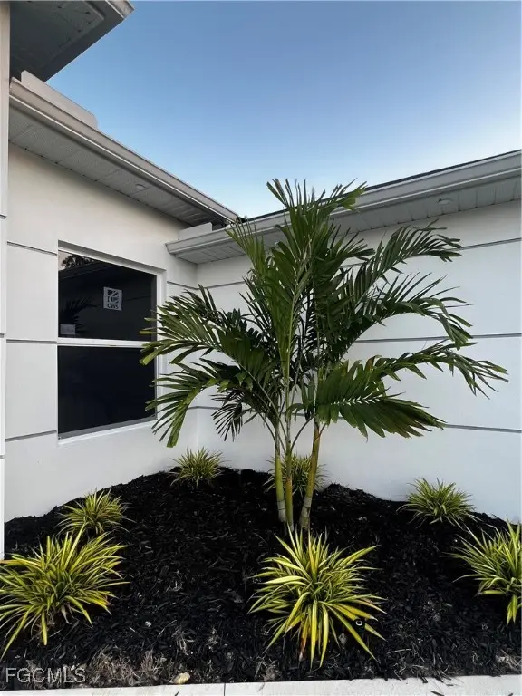 1208 Jefferson Avenue, Lehigh Acres, FL 33972 - Image #3