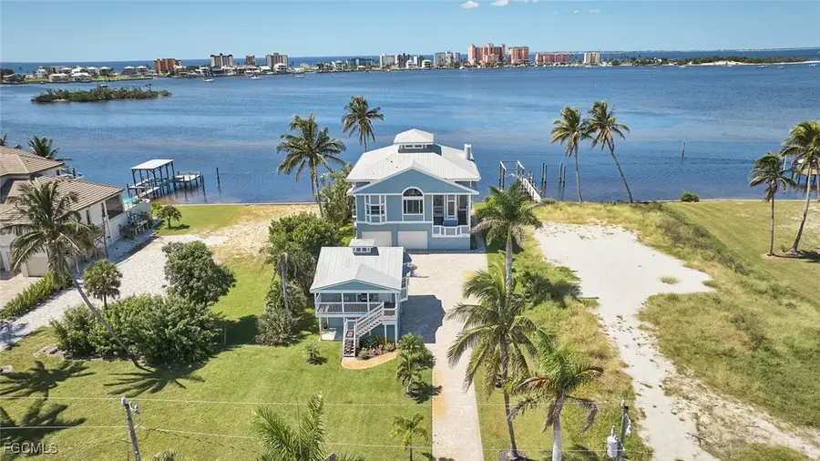 950 San Carlos Drive, Fort Myers Beach, FL 33931 - #3