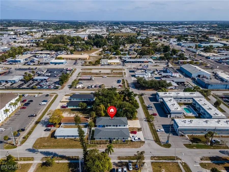 2405 Maple Avenue, Fort Myers, FL 33901 - #2