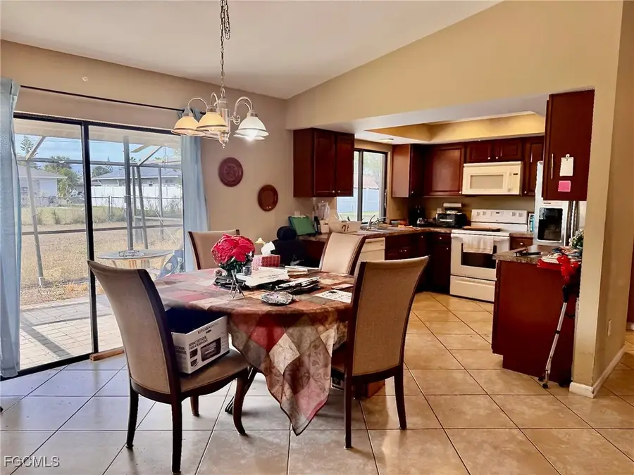 214 NE 9th Court, Cape Coral, FL 33909 - #3