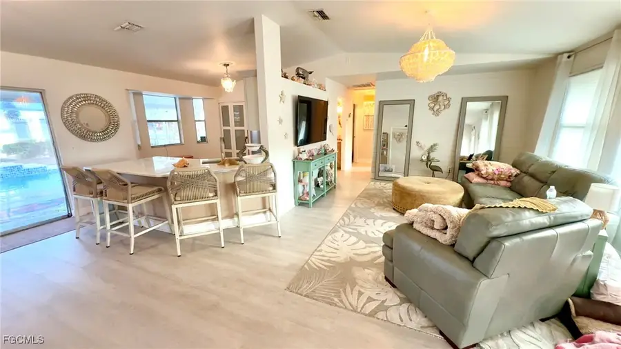 2011 NE 9th Avenue, Cape Coral, FL 33909 - Image #2