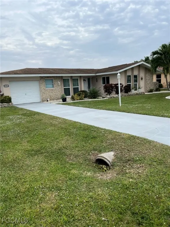3419 SE 4th Place, Cape Coral, FL 33904