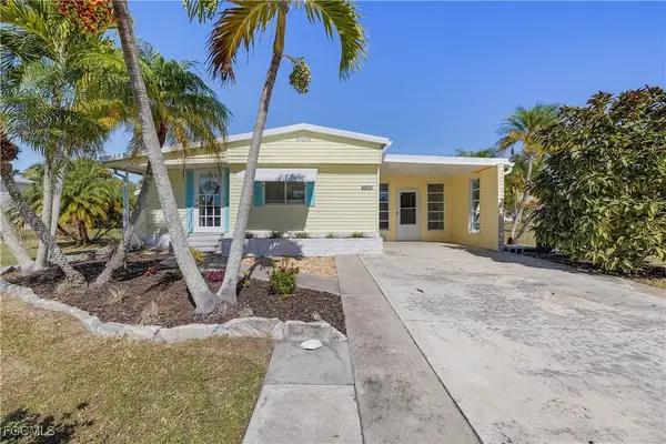 7696 Helen Road, Bokeelia, FL 33922