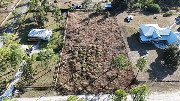 7763 19th Place, Labelle, FL 33935