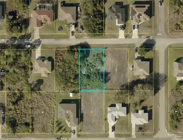 3905 15th Street Sw, Lehigh Acres, FL 33976