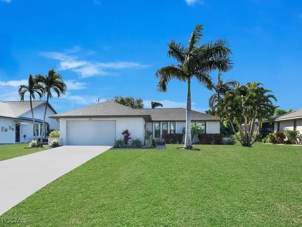 1522 SW 49th Street, Cape Coral, FL 33914