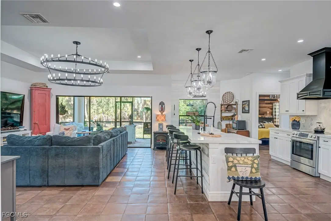 3985 38th Avenue Se, Naples, FL 34117 - Image #1