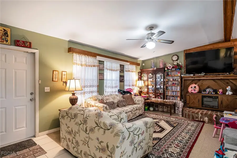 4204 9th Street Sw, Lehigh Acres, FL 33976 - Image #3