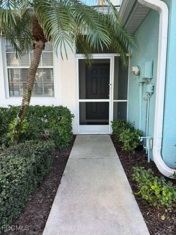 3616 Pine Oak Circle #101, Fort Myers, FL 33916 - Image #2