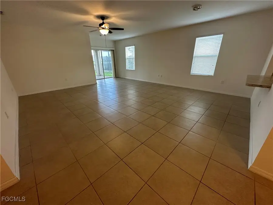 3488 Acapulco Circle, Cape Coral, FL 33909 - Image #2