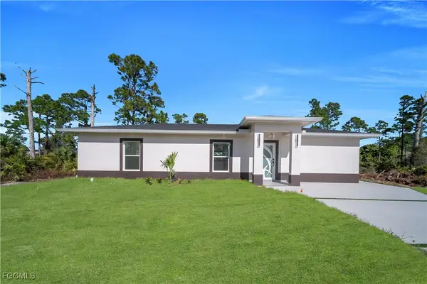 855 Foxtail Street, Lehigh Acres, FL 33974