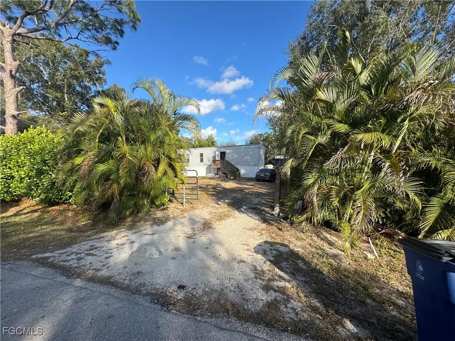 8199 Suncoast Drive, North Fort Myers, FL 33917 - Image #2