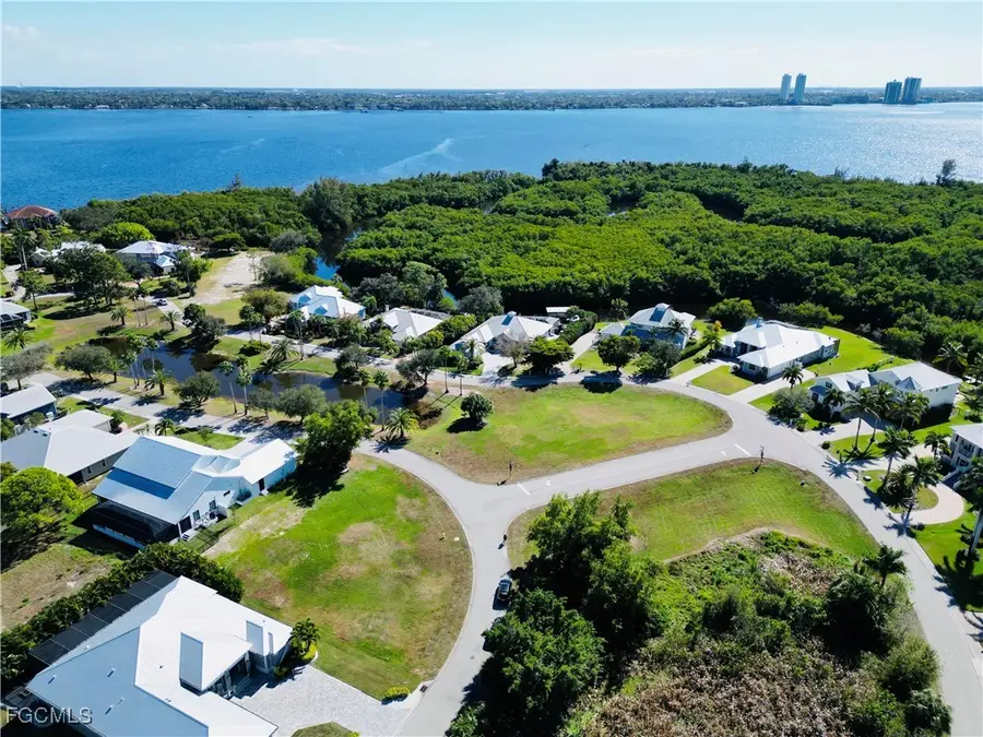 6057 Marsh Point Lane, North Fort Myers, FL 33917 - Image #2