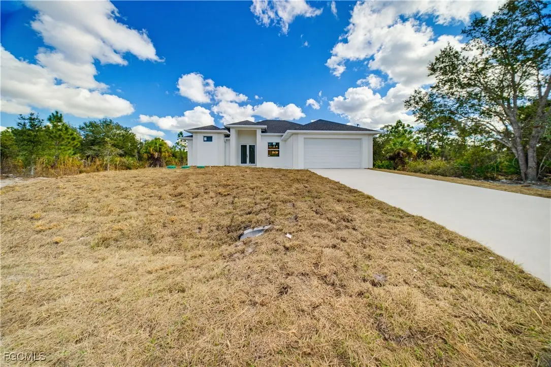 910 North Avenue, Lehigh Acres, FL 33972 - Image #1