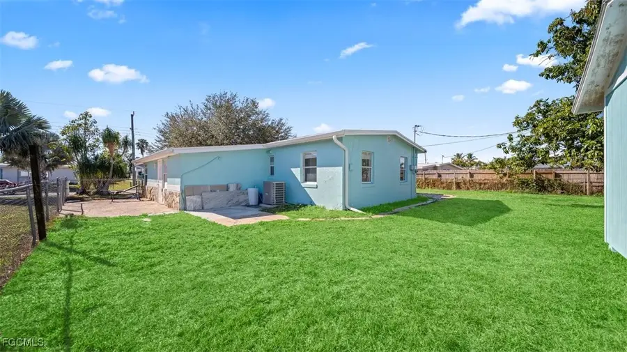 170 Poinsettia Circle Ne, Port Charlotte, FL 33952 - Image #3