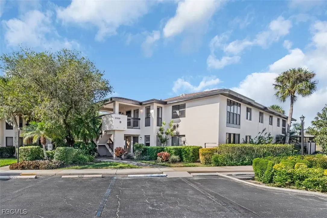 1069 Villa Drive #B203, Labelle, FL 33935 - Image #1