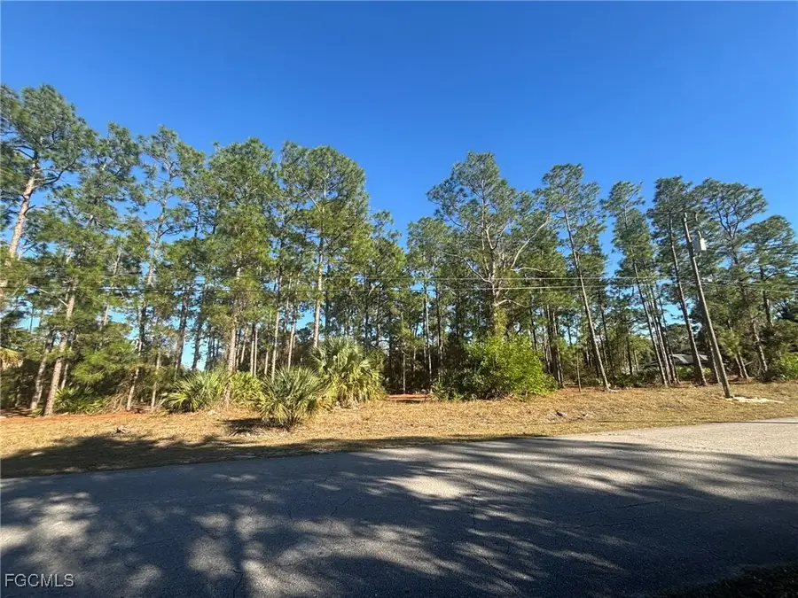 502 Canton Avenue, Lehigh Acres, FL 33972 - Image #3