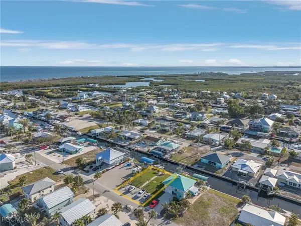 16114 Porto Bello Street, Bokeelia, FL 33922