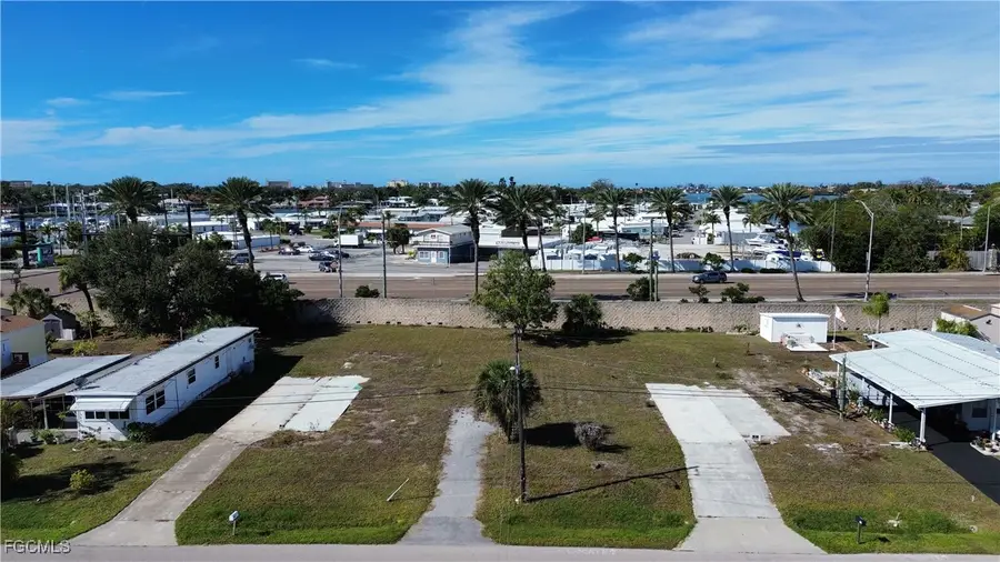 13,14,15 Erskine Drive, Venice, FL 34285 - Image #2