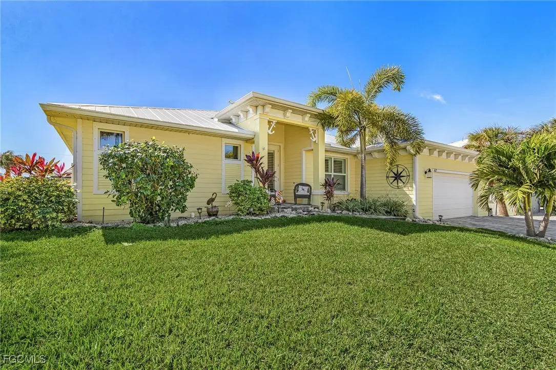 3627 Schooner Lane, Saint James City, FL 33956 - Image #1