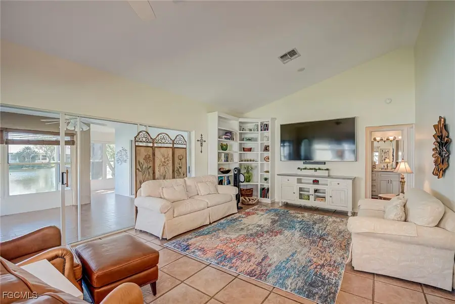 204 Mcgregor Park Circle, Fort Myers, FL 33908 - Image #3