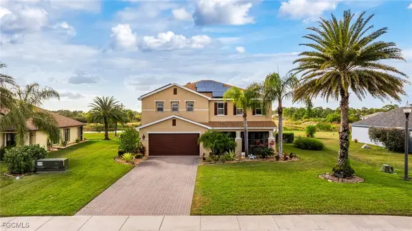 8010 Fountain Mist, Lehigh Acres, FL 33972