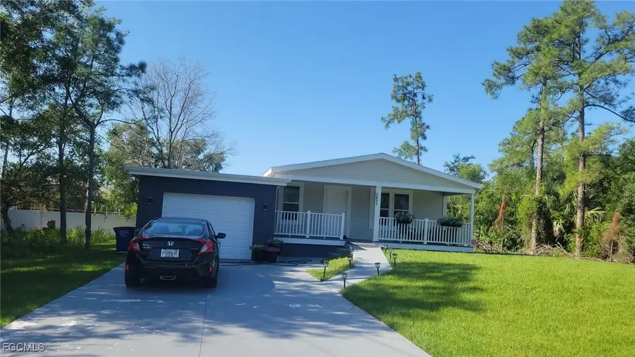 3811 15th Street W, Lehigh Acres, FL 33971 - Image #2