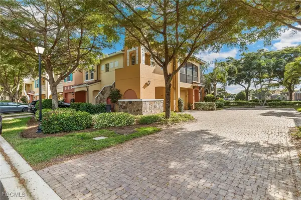 8565 Via Garibaldi Circle #206, Estero, FL 33928