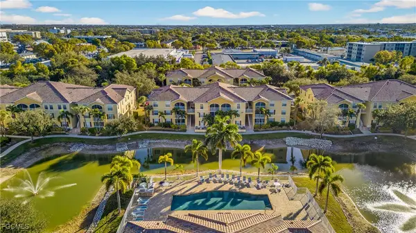 4122 Residence Drive #105, Fort Myers, FL 33901