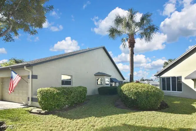 2301 Mcgregor Park Circle, Fort Myers, FL 33908 - Image #2