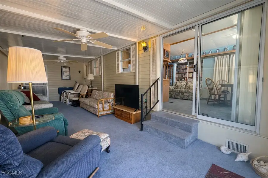 318 Fountain View Boulevard, North Fort Myers, FL 33903 - Image #2